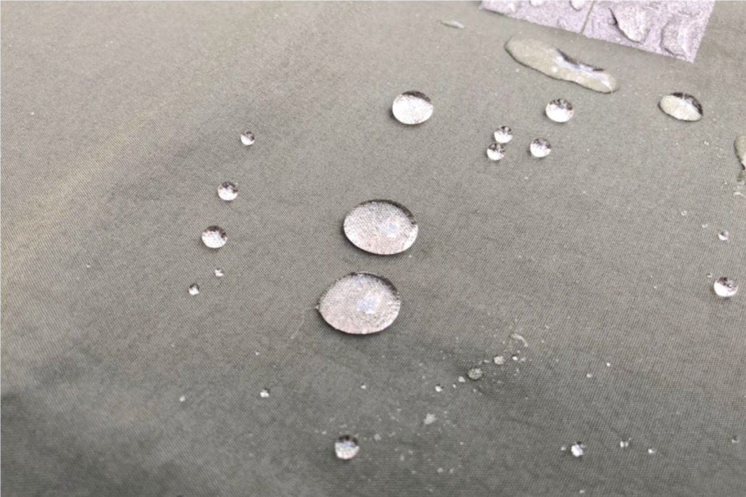 【うれしい撥水加工】